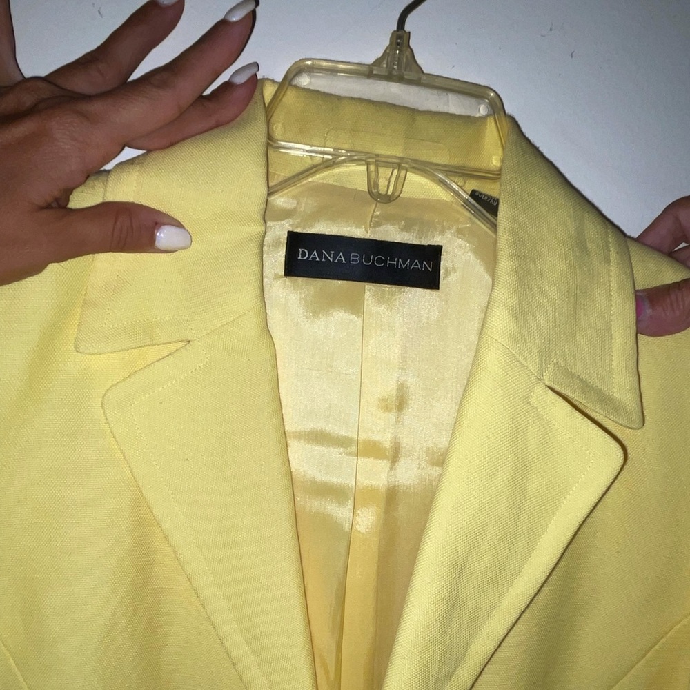 Dana  Buchman vintage linen blazer - Picture 2 of 2